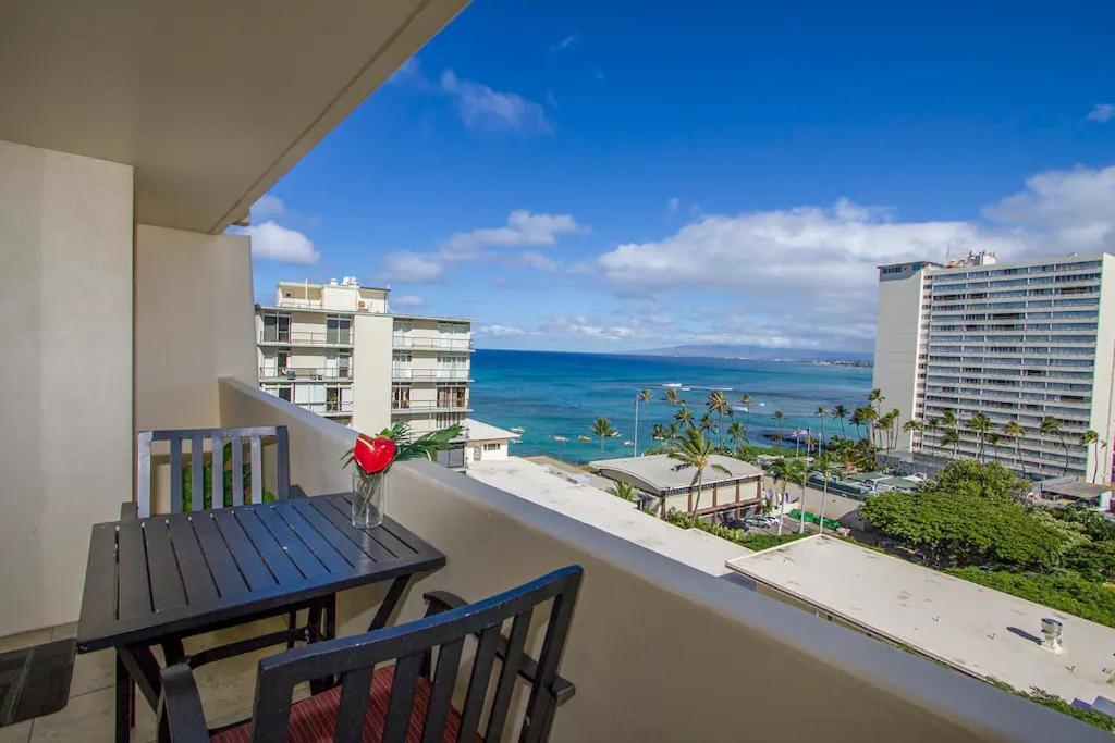 Diamond Head Beach Hotel Honolulu Exterior foto